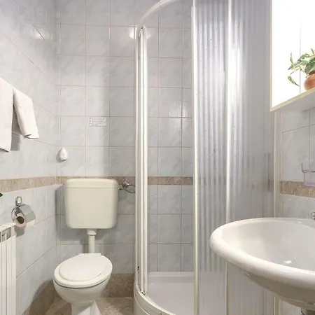 One-bedroom In Apartamento